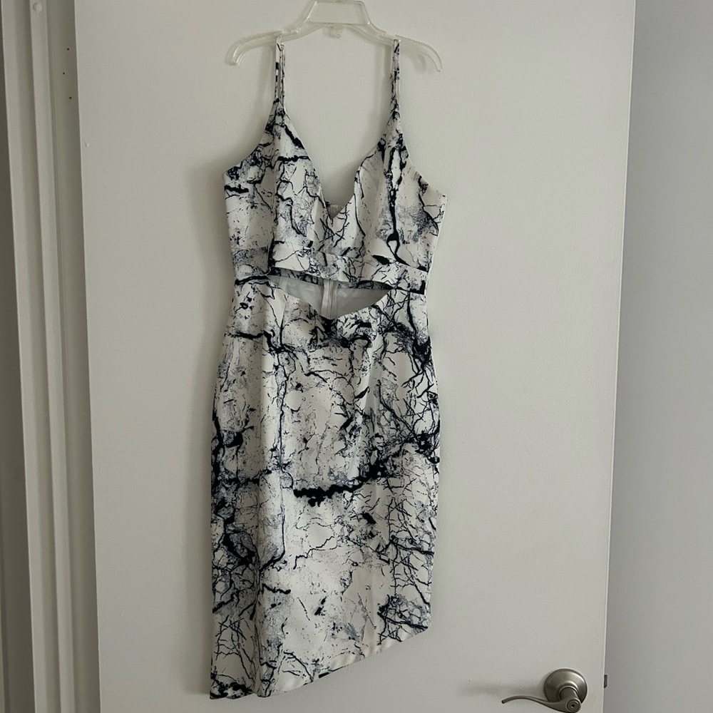 Midi tie Dye dress with cut out